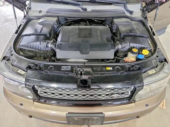 2013 Land Rover Range Rover Sport HSE LUX