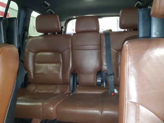 2016 Toyota Land Cruiser