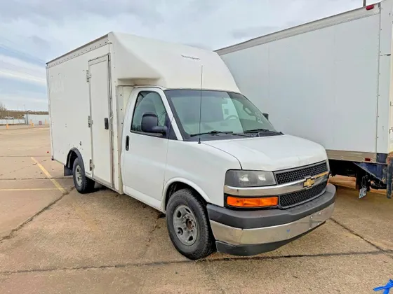 2020 Chevrolet Express Commercial Cutaway EXPRESS G3500