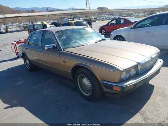 1989 Jaguar XJ