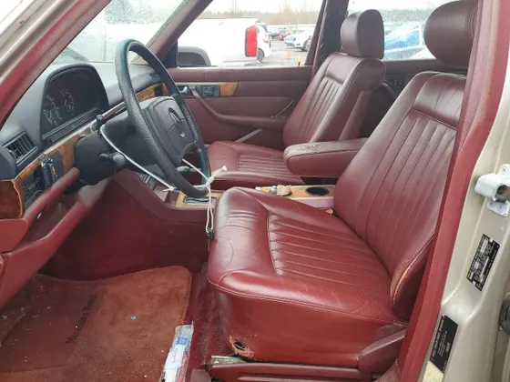 1985 Mercedes-Benz 500 Series 500SEL
