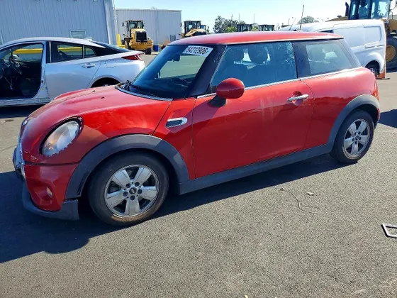 2014 MINI Cooper Hardtop COOPER