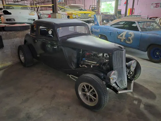 1934 Ford OCEAN COUPE