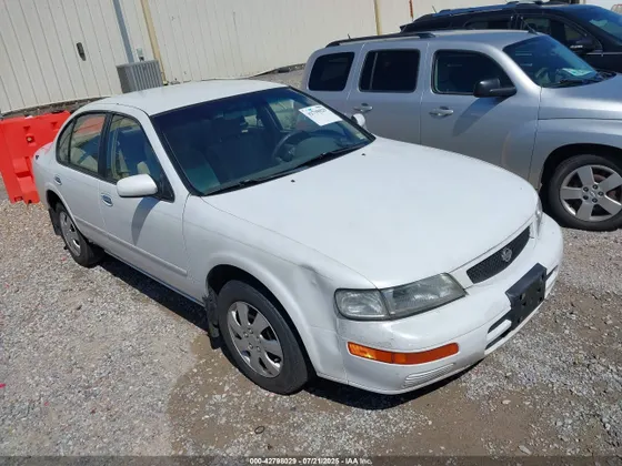 1995 Nissan Maxima GLE