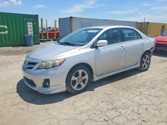 2011 Toyota Corolla LE