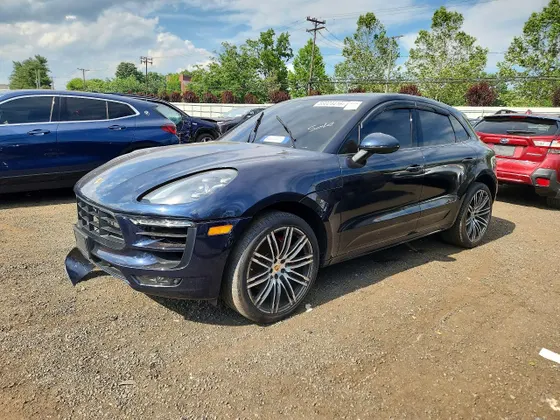 2017 Porsche Macan GTS
