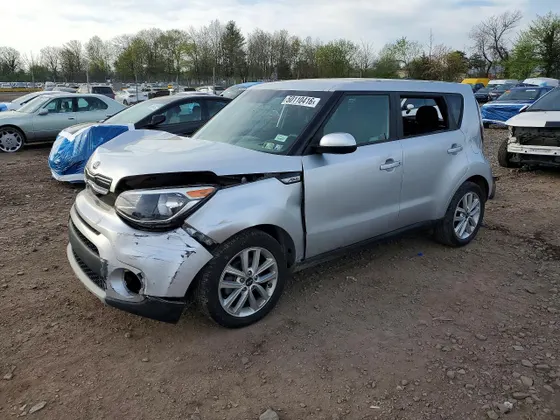 2019 Kia Soul +