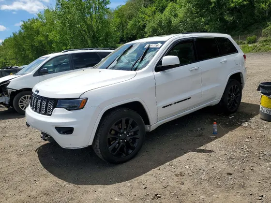 2022 Jeep Grand Cherokee WK Laredo E