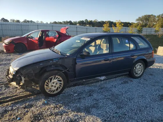 1999 Saturn SW SW2