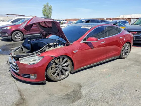 2012 Tesla Model S Performance