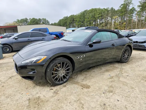 2014 Maserati GranTurismo Convertible GRAN TOURISMO