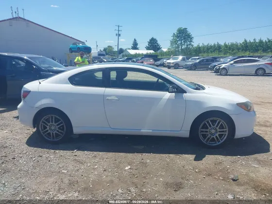 2010 Scion tC