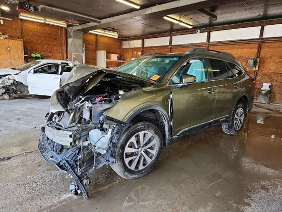 2020 Subaru Outback Premium