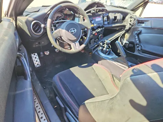 2013 Scion FR-S