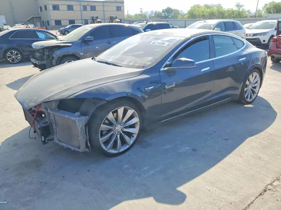 2015 Tesla Model S 85 kWh Battery