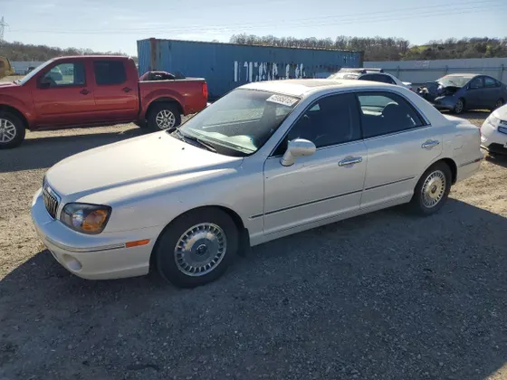 2001 Hyundai XG300 300