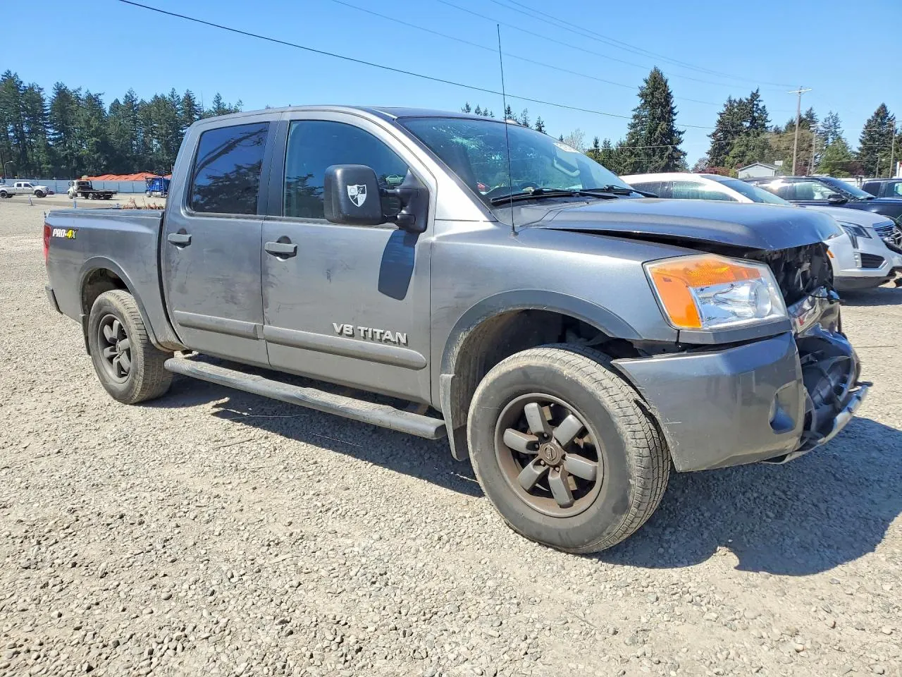 2015 Nissan Titan SL