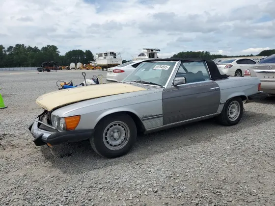 1976 Mercedes-Benz SL 450SL