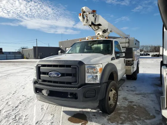 2012 Ford Super Duty F-450 DRW XL