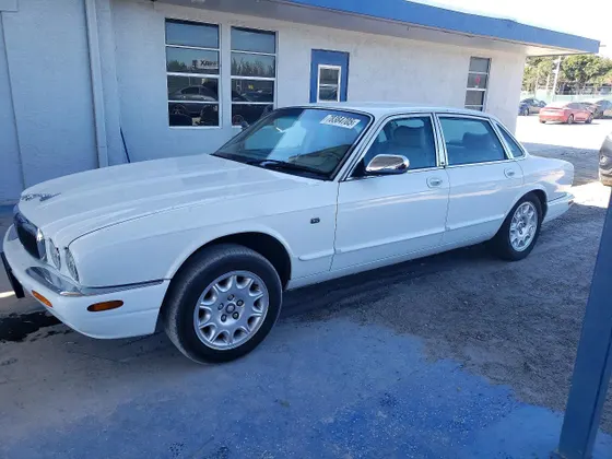 2000 Jaguar XJ XJ8