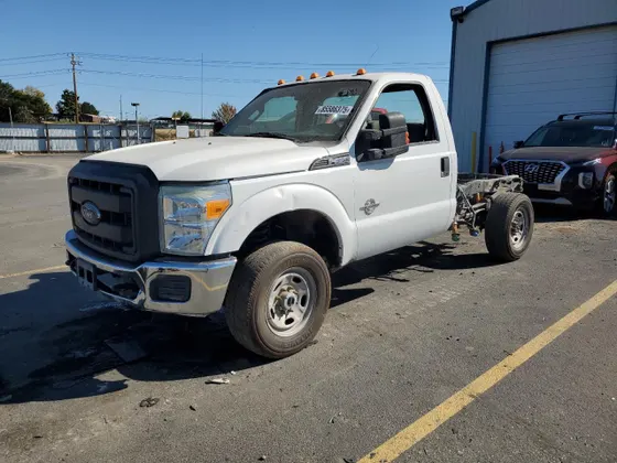 2015 Ford F-350 SUPER DUTY