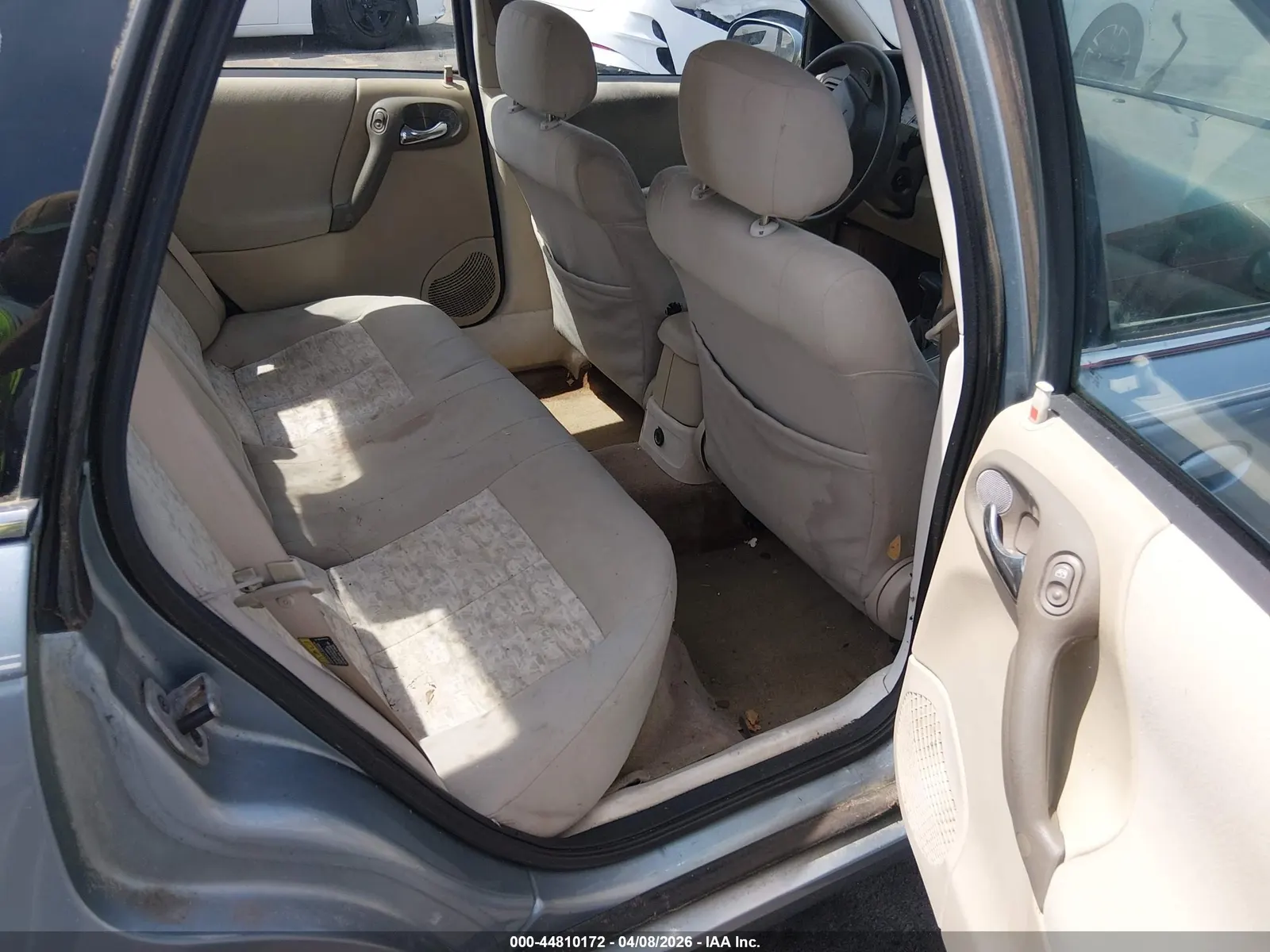 2005 Saturn L-Series