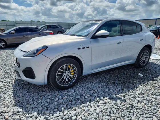 2023 Maserati Grecale GT