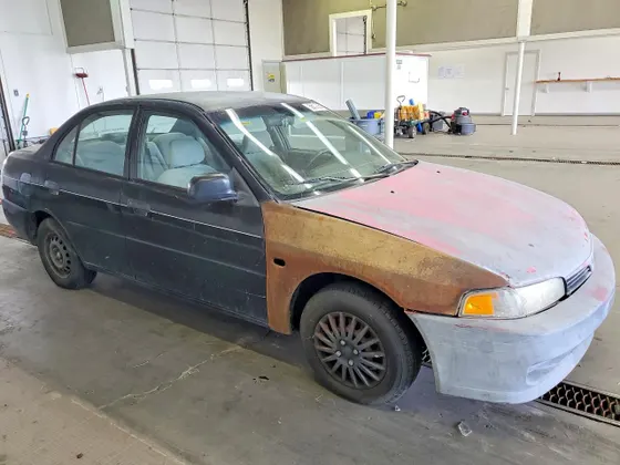 1998 Mitsubishi Mirage DE