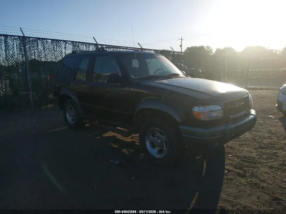 1999 Ford Explorer Sport
