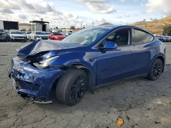 2020 Tesla Model Y Long Range