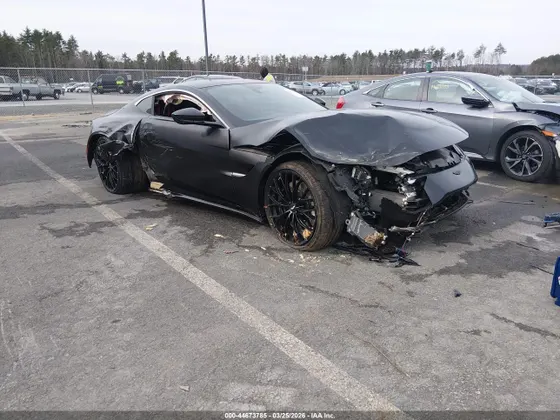 2022 Aston Martin Vantage /F1 EDITION