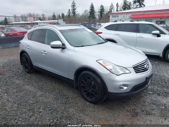 2015 INFINITI QX50 Journey
