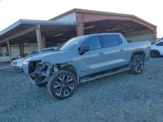 2024 GMC Sierra EV Denali Edition 1
