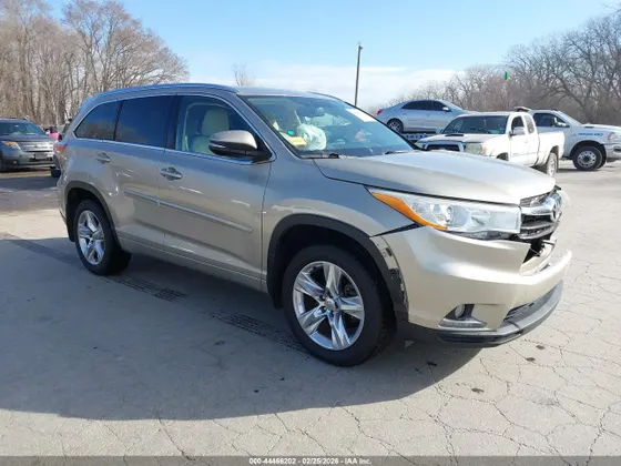 2015 Toyota Highlander Limited Platinum