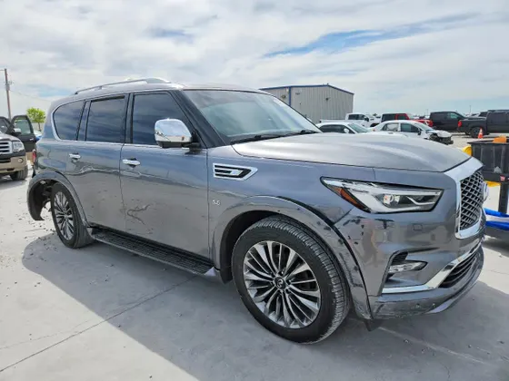 2019 INFINITI QX80 LUXE