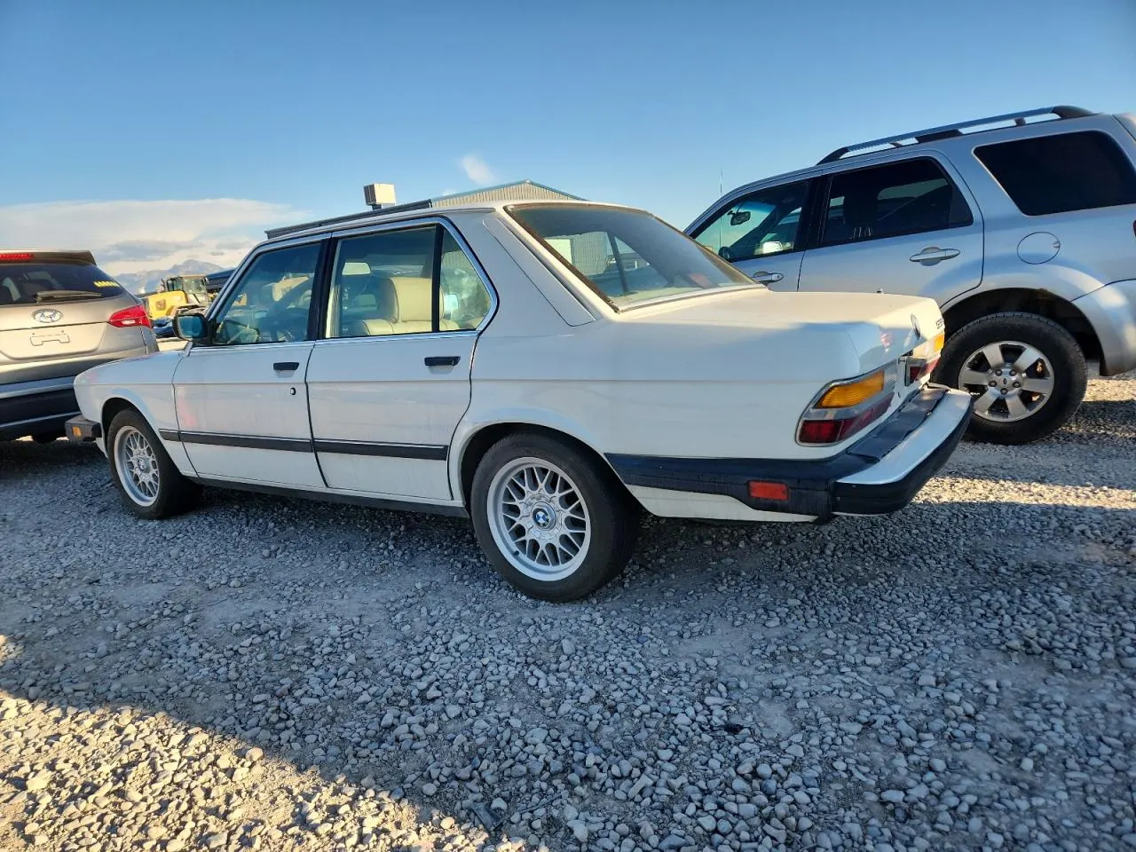 1987 BMW 528 - 533 - 633 - 733 528E