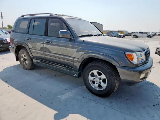 2002 Toyota Land Cruiser