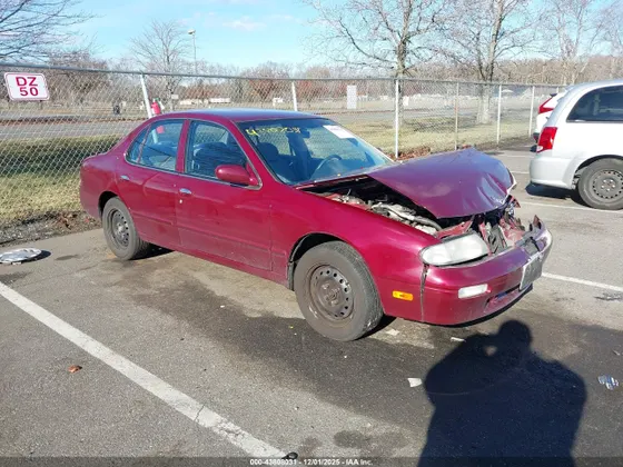 1997 Nissan Altima XE