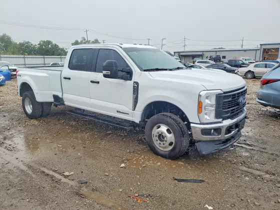2025 Ford Super Duty F-350 DRW XLT
