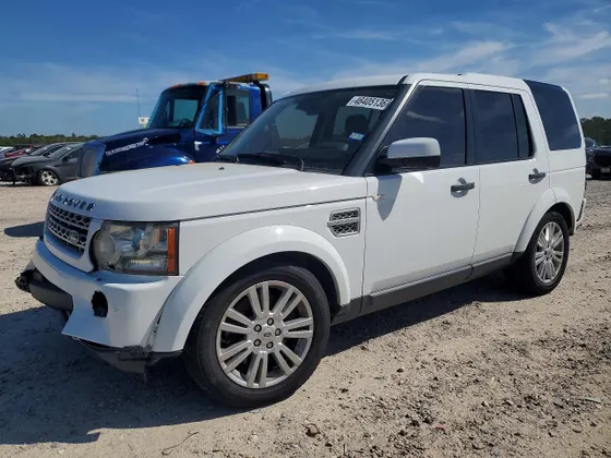 2011 Land Rover LR4 LUX