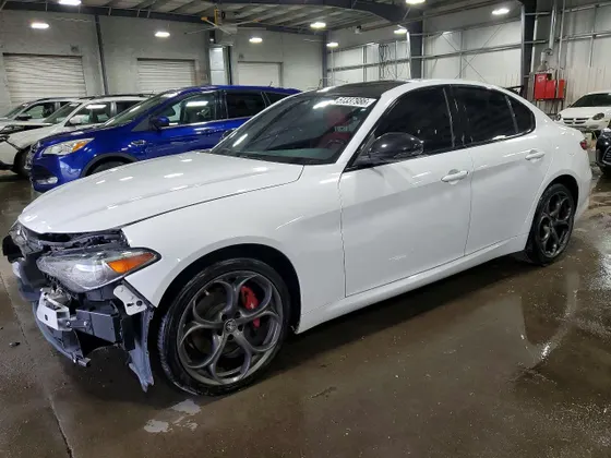 2021 Alfa Romeo Giulia Ti