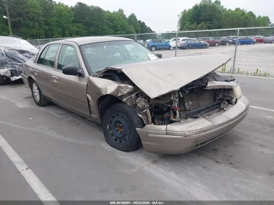 2005 Ford Crown Victoria LX