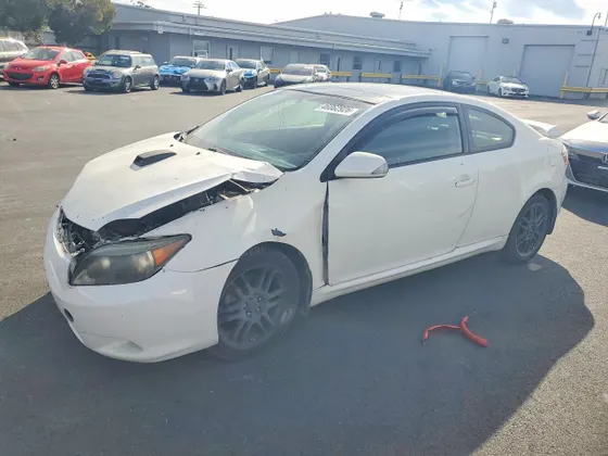 2010 Scion tC