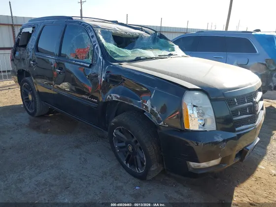2013 Cadillac Escalade Premium