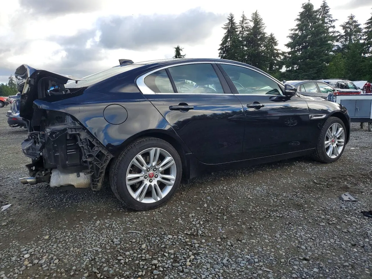 2019 Jaguar XE 25t
