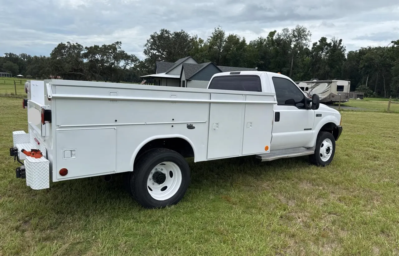 2003 Ford F-550 SUPER DUTY