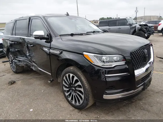 2023 Lincoln Navigator L Black Label