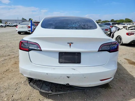 2020 Tesla Model 3 Standard Range Plus
