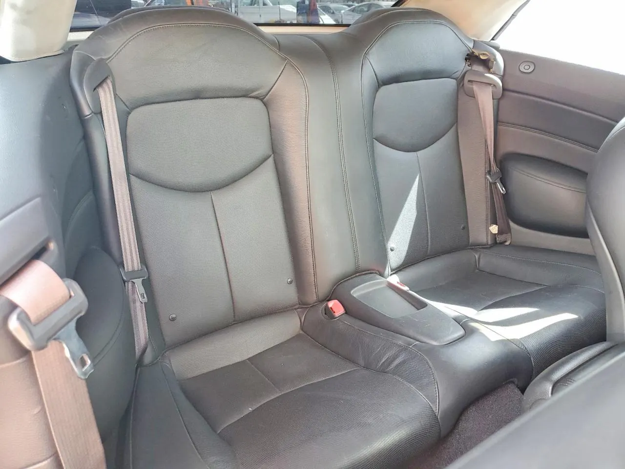 2015 INFINITI Q60 Convertible