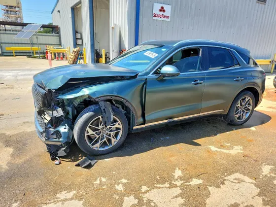 2023 Genesis GV70 2.5T